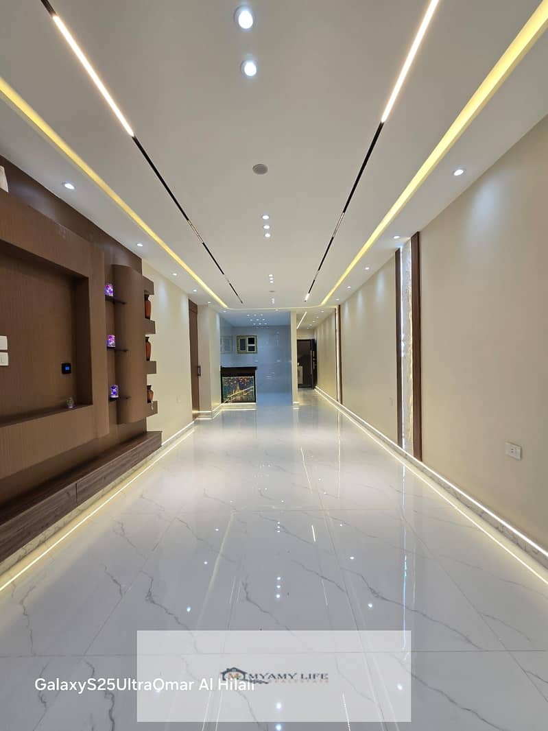 2 2. jpeg