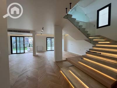 5 Bedroom Villa for Sale in Mostakbal City, Cairo - 746385217_2201772480598630_4641175506914864413_n. jpg