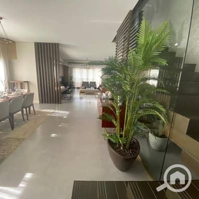 5 Bedroom Villa for Sale in New Cairo, Cairo - 735786459_1054350750356462_9177926406753049533_n. jpg 5 Bedroom Villa for Sale in New Cairo, Cairo - 735786459_1054350750356462_9177926406753049533_n. jpg