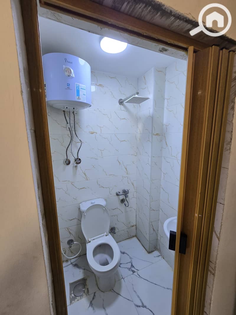 8 1000171620. jpg