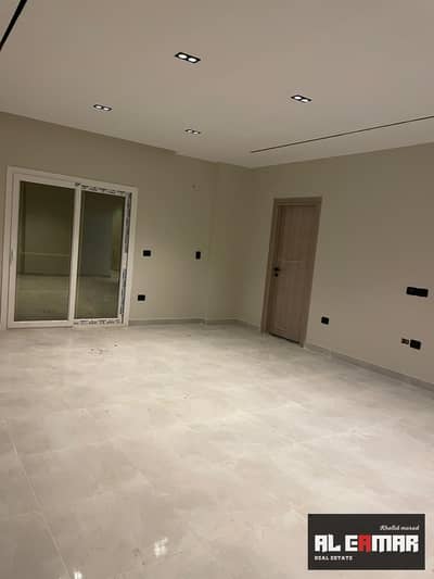 3 Bedroom Flat for Sale in Sheikh Zayed, Giza - WhatsApp Image 2026-09-01 at 3.12. 26 PM. jpeg