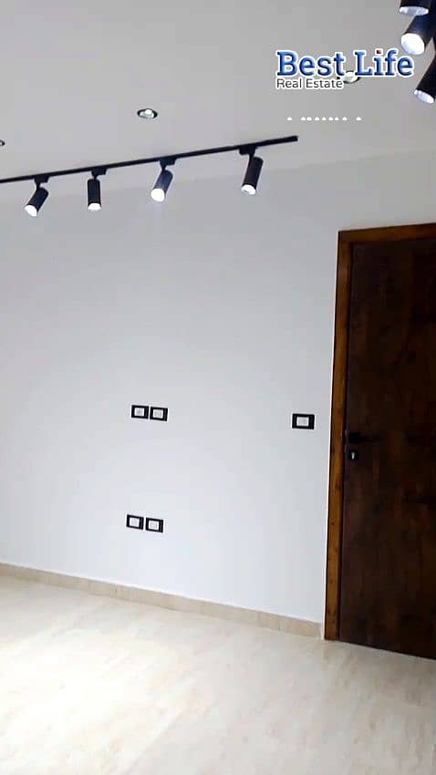 3 6a96ad8e621d3_D-AR6657_13. jpg