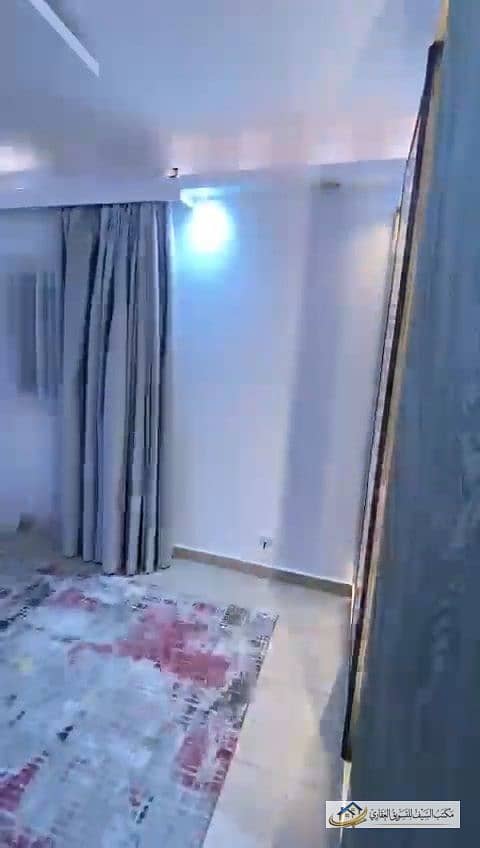 9 83743. jpg