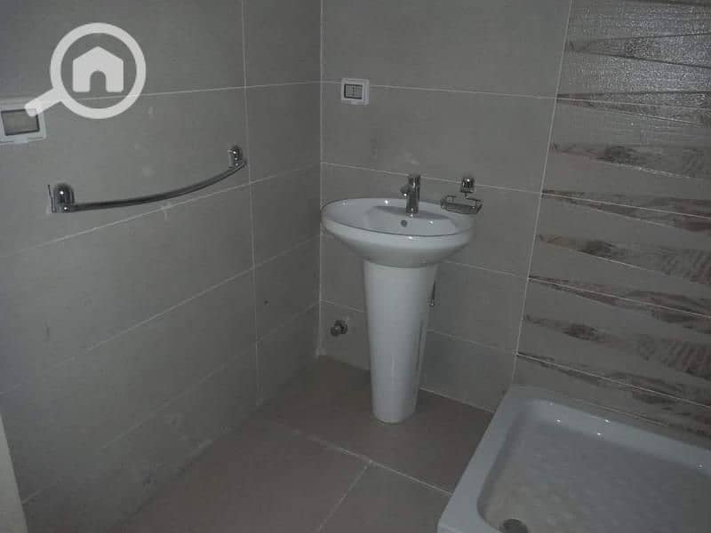 7 WhatsApp Image 2026-09-01 at 3.48. 09 PM (1). jpg