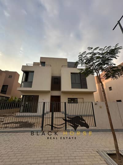 5 Bedroom Villa for Sale in New Heliopolis, Cairo - WhatsApp Image 2026-09-01 at 13.48. 45 (1). jpeg