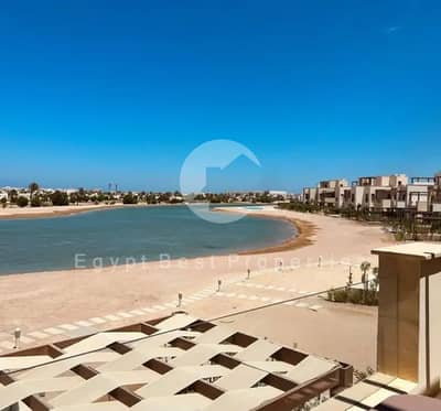 2 Bedroom Chalet for Sale in Gouna, Red Sea - 2e39bf72-51a9-458b-b6fa-6eb5afb880f0. jpg 2 Bedroom Chalet for Sale in Gouna, Red Sea - 2e39bf72-51a9-458b-b6fa-6eb5afb880f0. jpg