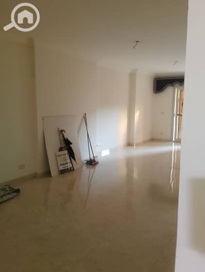 شقة 3 غرف نوم للايجار في بولكلي، الإسكندرية - 1000025677. jpg شقة 3 غرف نوم للايجار في بولكلي، الإسكندرية - 1000025677. jpg