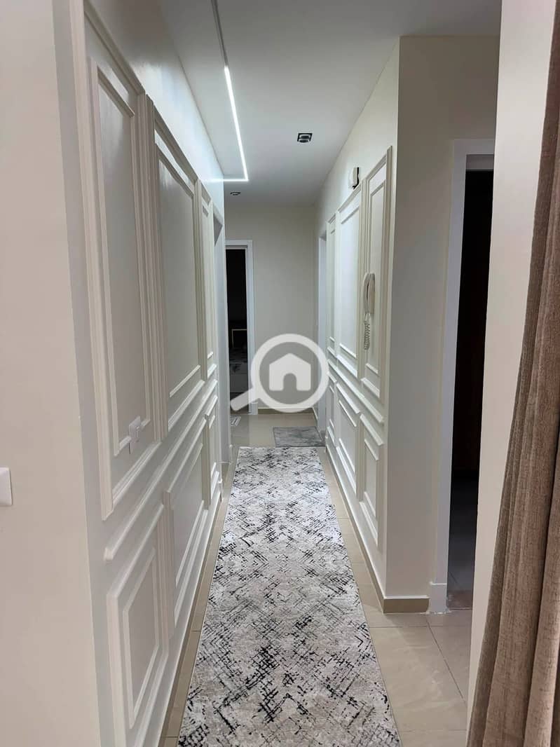 5 1000484910. jpg