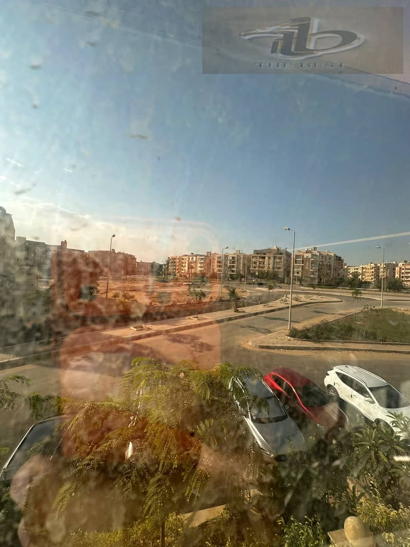 3 f75b3d0d-37d8-4642-a4d5-8e925f309675. jpeg