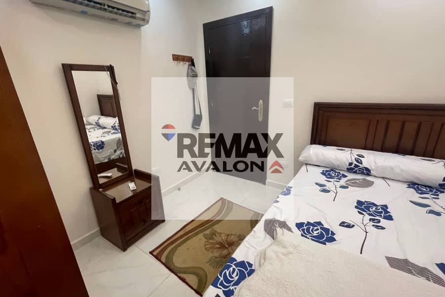 10 10. jpeg