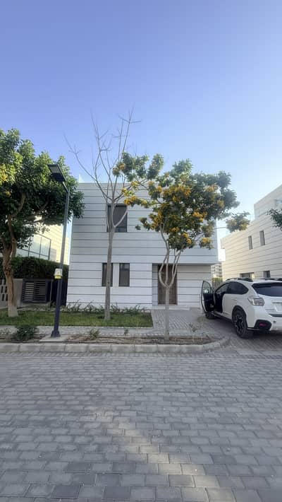5 Bedroom Villa for Sale in Shorouk City, Cairo - فيلا في كمبوند البروج standalone