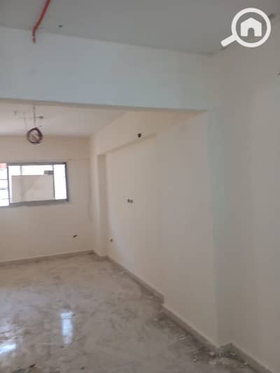 3 Bedroom Apartment for Sale in Ain Shams, Cairo - befb3565-5cc1-4d54-b486-f92a348a94a1. jpg 3 Bedroom Apartment for Sale in Ain Shams, Cairo - befb3565-5cc1-4d54-b486-f92a348a94a1. jpg