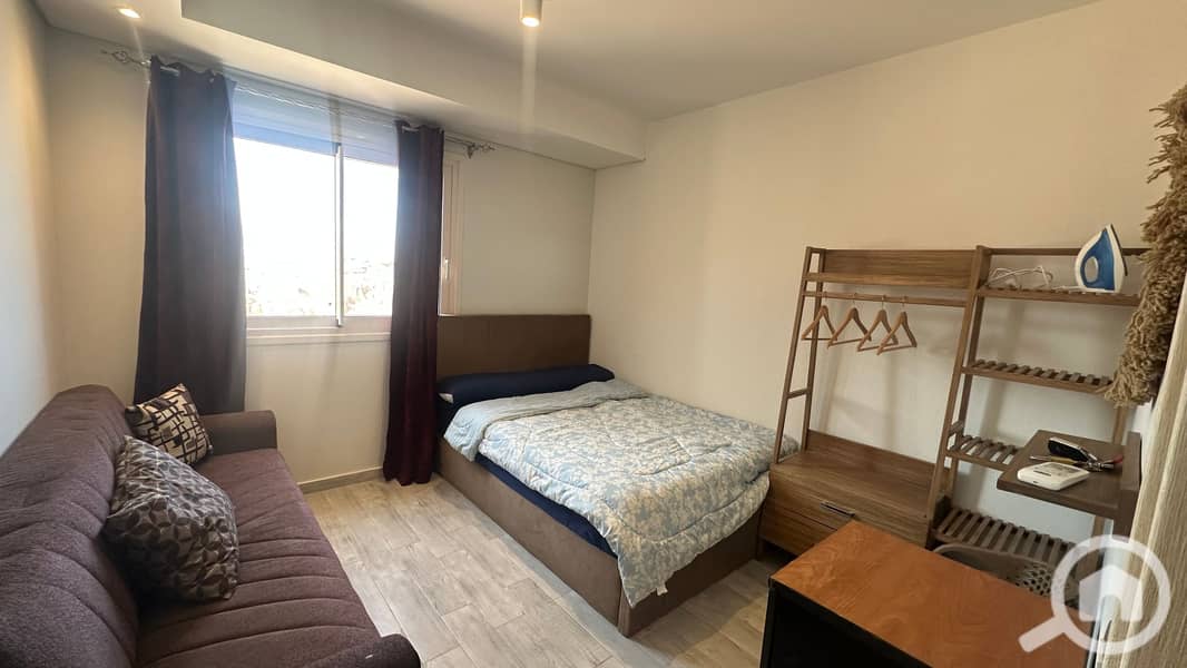 12 IMG_1098. jpeg
