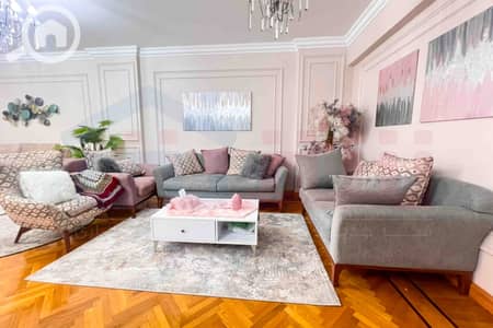 3 Bedroom Flat for Rent in San Stefano, Alexandria - WhatsApp Image 2026-08-16 at 18.42. 06. jpg 3 Bedroom Flat for Rent in San Stefano, Alexandria - WhatsApp Image 2026-08-16 at 18.42. 06. jpg