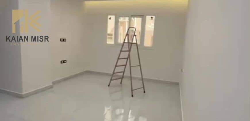 3 8063. jpg