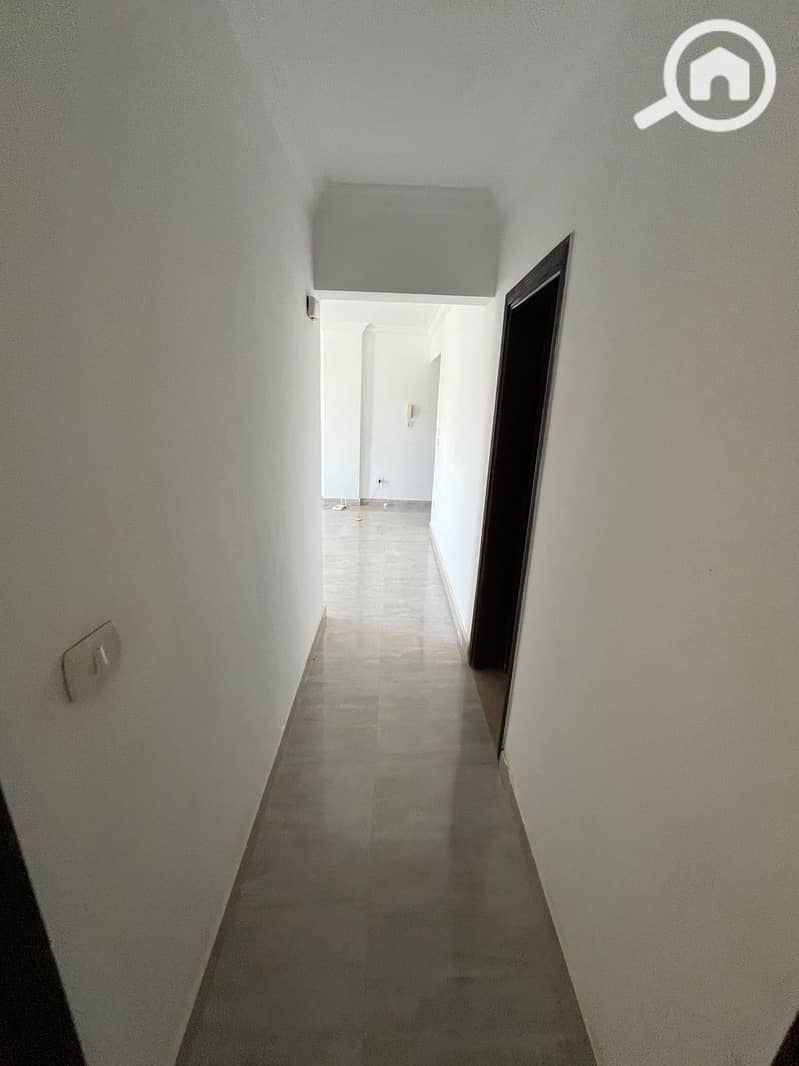 13 dc68a07c-9150-42d3-bed0-4c47ca7cac2d. jpg