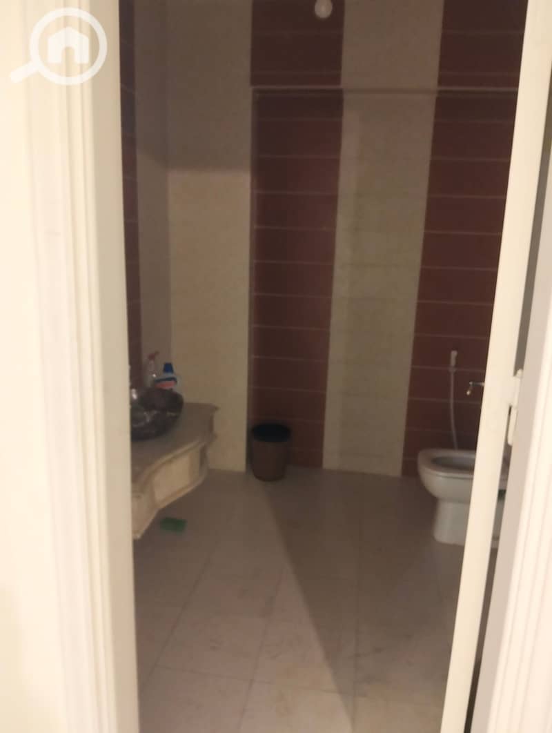 4 1000511824. jpg