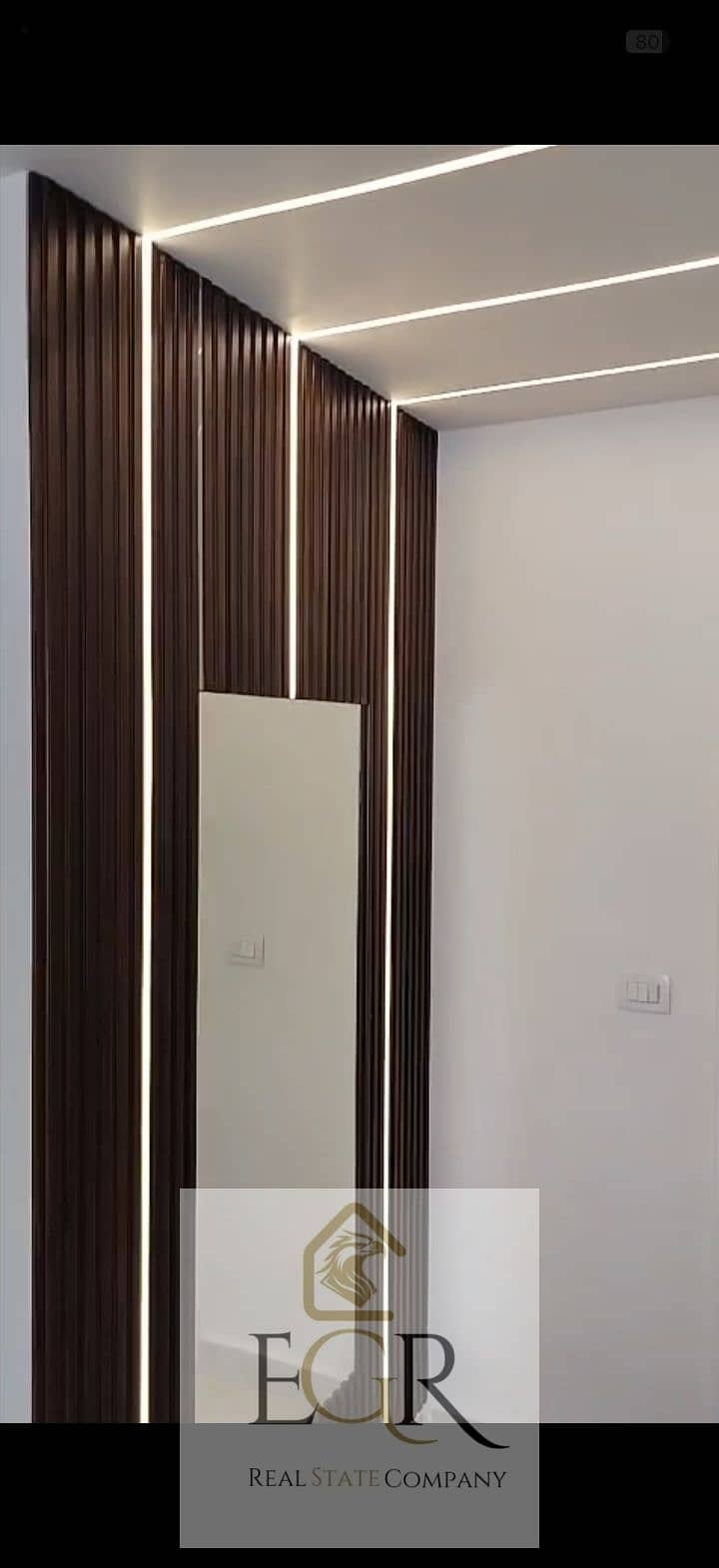 2 22968. jpg