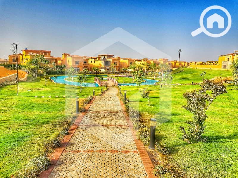 9 Royal Meadows 10. jpg