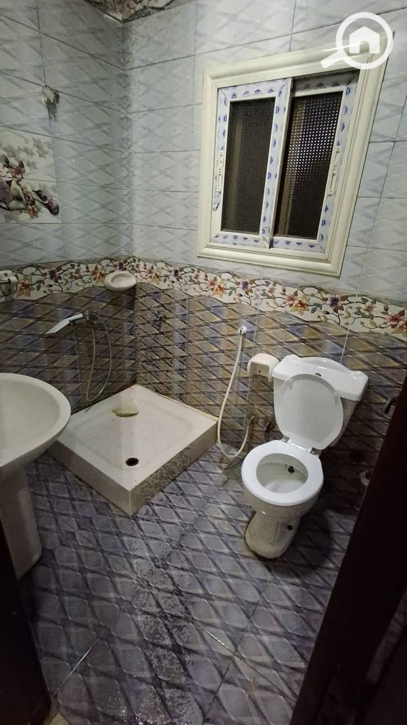 5 1001160972. jpg