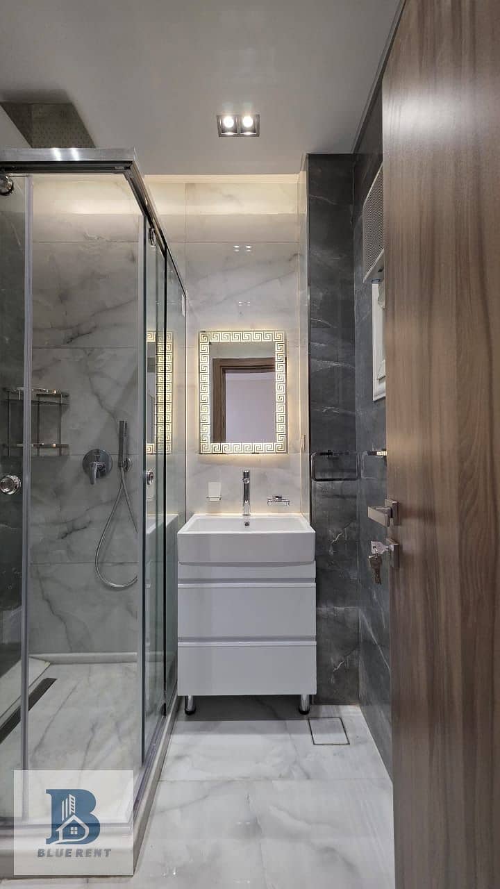 21 05f7e250-4d76-40e5-bd6c-1dff690e71eb. jpg
