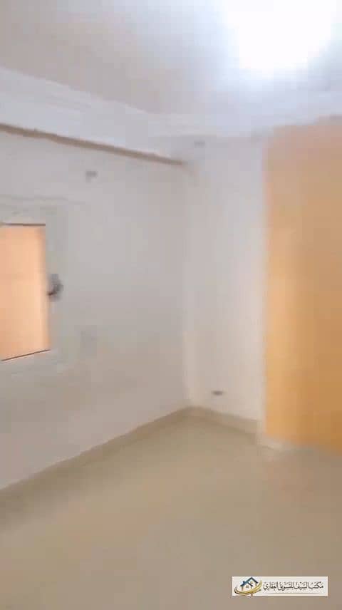 30 84423. jpg