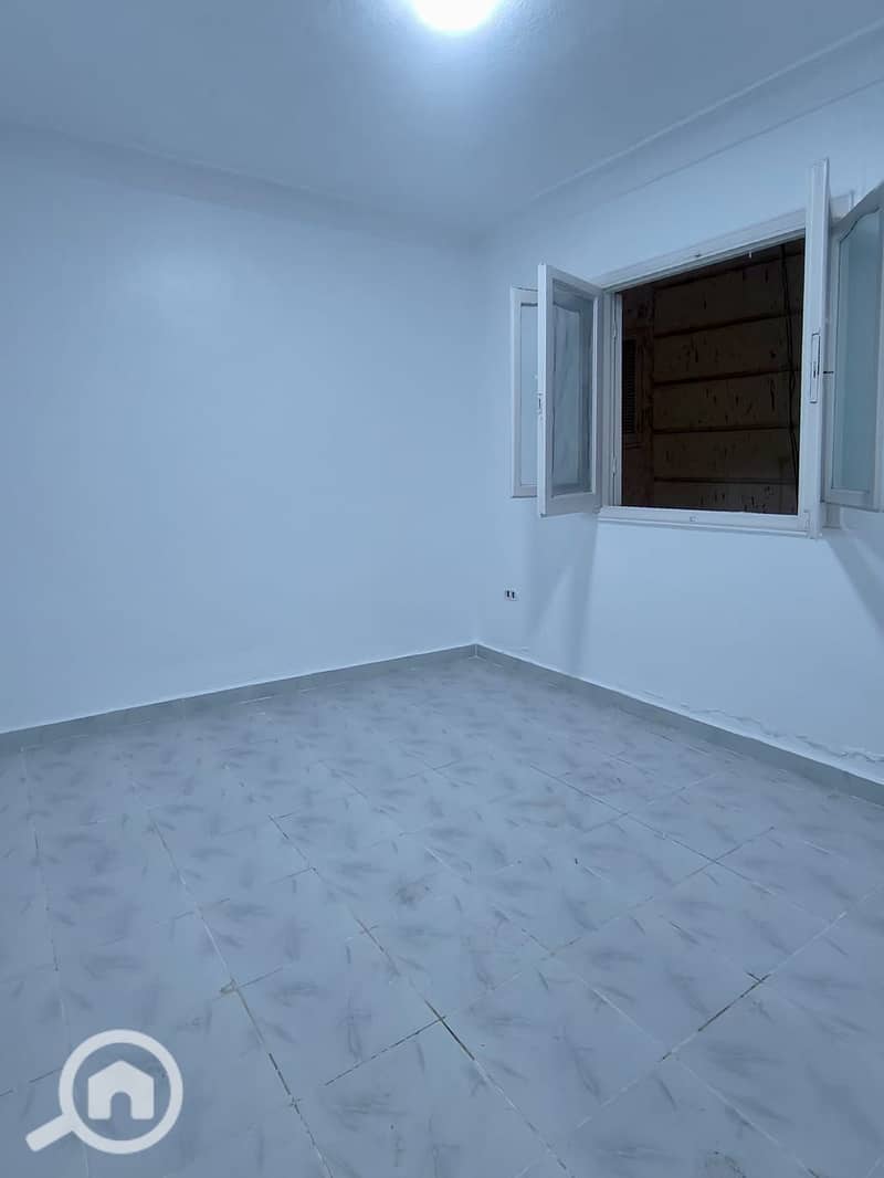 7 1000481143. jpg
