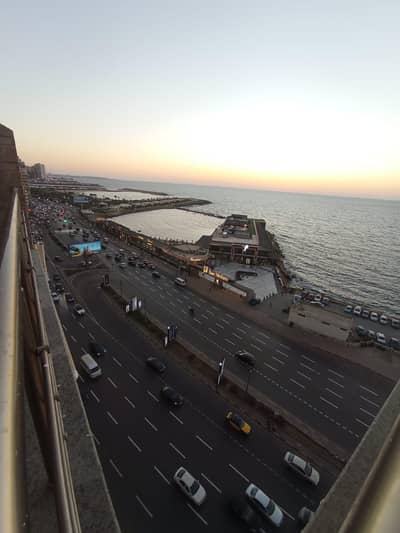 2 Bedroom Flat for Sale in Laurent, Alexandria - شقة للبيع صف اول بحر لوران