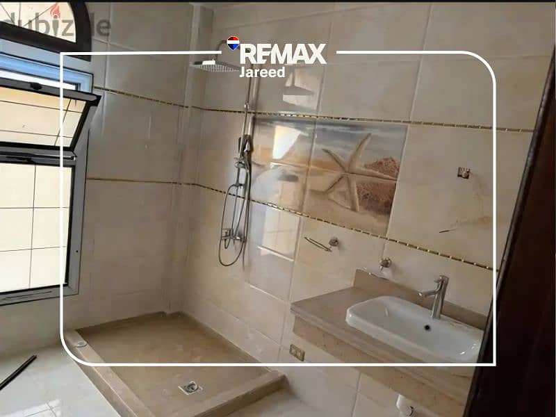 9 Abdelrahman-Medhat-1528---10. png---f0e86cfda9df511d3e8b85932f47610b. png