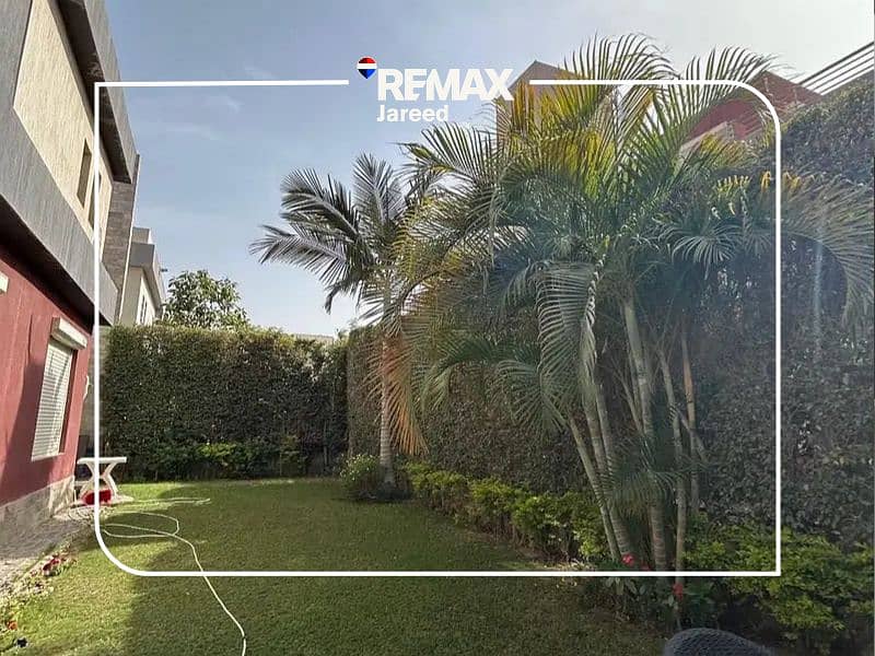 6 Mohamed-Ibrahim-1495---7. png---94db532b7ae81ada3aae59a3b412790f. png
