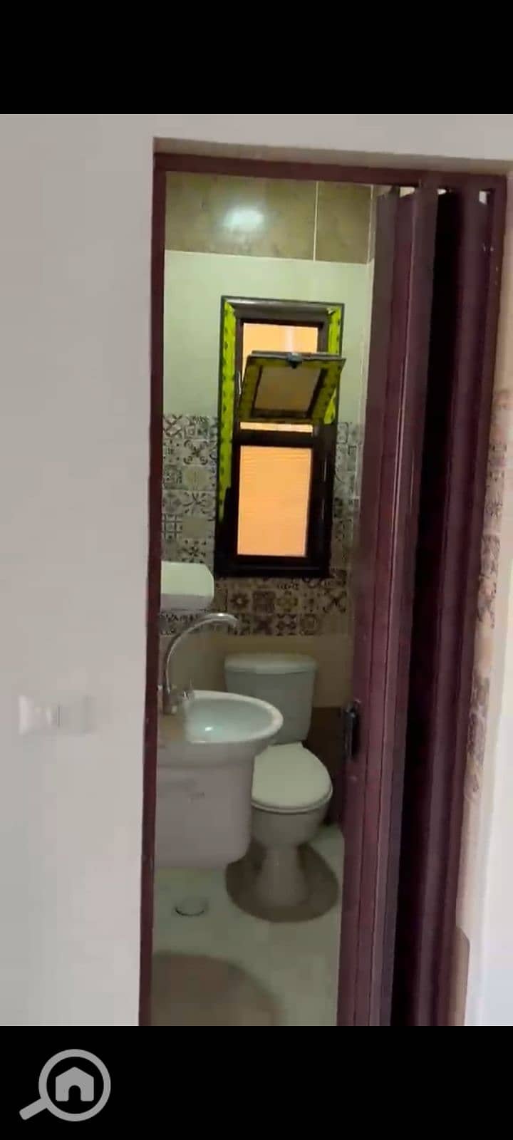 5 1000087940. jpg