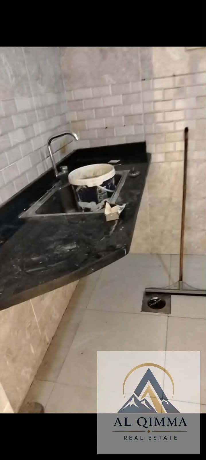 8 284393. jpg