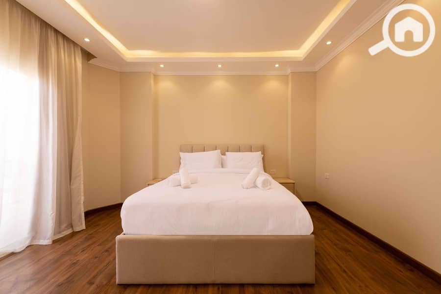 7 AK-8. jpg
