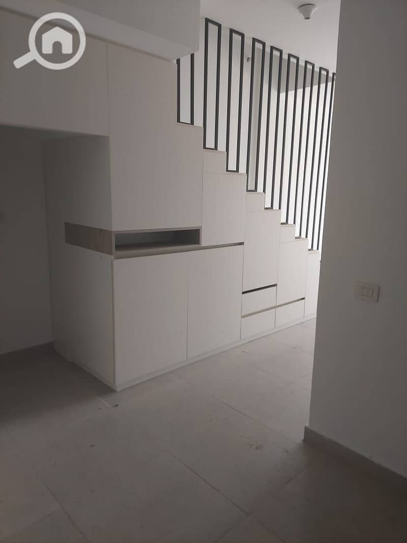 3 1000163896. jpg