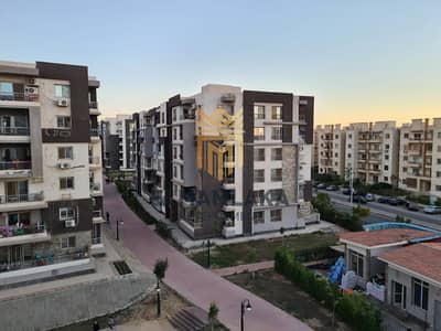 3 Bedroom Apartment for Sale in Sheikh Zayed, Giza - becca38f-b7ef-4bc8-8ffe-574203b24756. jpg 3 Bedroom Apartment for Sale in Sheikh Zayed, Giza - becca38f-b7ef-4bc8-8ffe-574203b24756. jpg