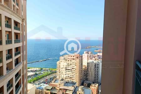 شقة 2 غرفة نوم للايجار في سان ستيفانو، الإسكندرية - WhatsApp Image 2026-08-23 at 13.06. 51. jpg