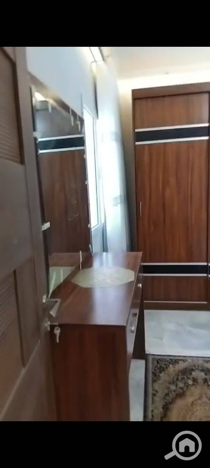 9 1000088234. jpg