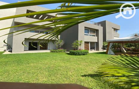 4 Bedroom Twin House for Sale in Sheikh Zayed, Giza - 578244899_2256315994847274_7321012784124402911_n_1400x900. jpg 4 Bedroom Twin House for Sale in Sheikh Zayed, Giza - 578244899_2256315994847274_7321012784124402911_n_1400x900. jpg