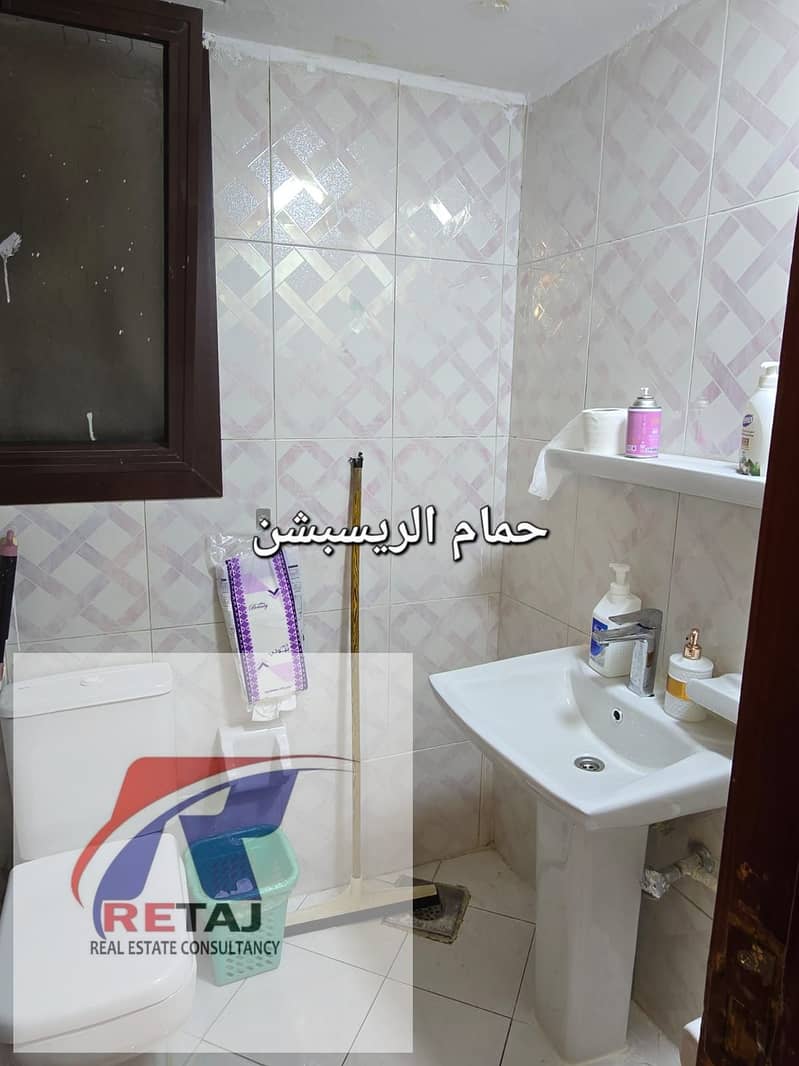 7 2aed099e-c20e-4855-b11c-a3b2d7ff12d3. jpg