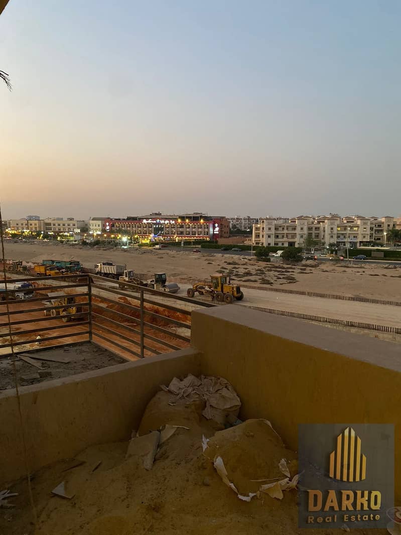 4 10447. jpg