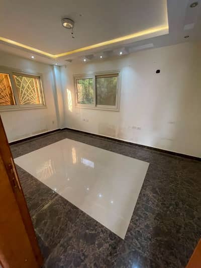 شقة 5 غرف نوم للايجار في الشيخ زايد، الجيزة - WhatsApp Image 2026-08-29 at 11.10. 33 AM (1). jpg شقة 5 غرف نوم للايجار في الشيخ زايد، الجيزة - WhatsApp Image 2026-08-29 at 11.10. 33 AM (1). jpg