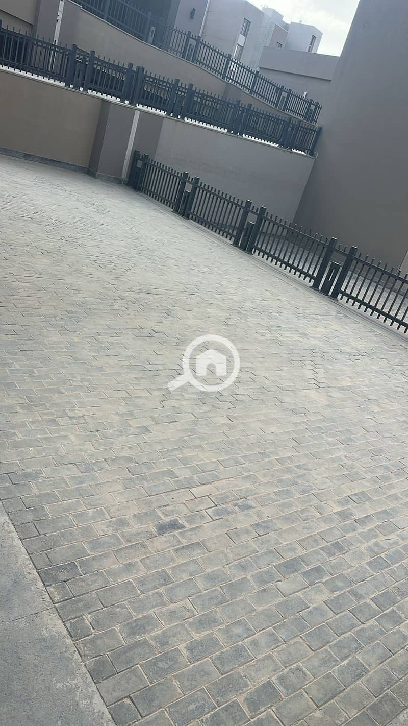 5 07610675-0e35-45fc-aebb-1ab6cc83567b. jpg