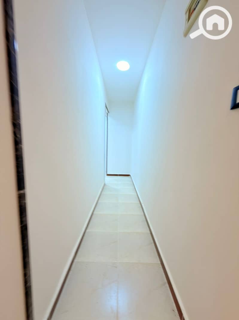 10 1001072169. jpg