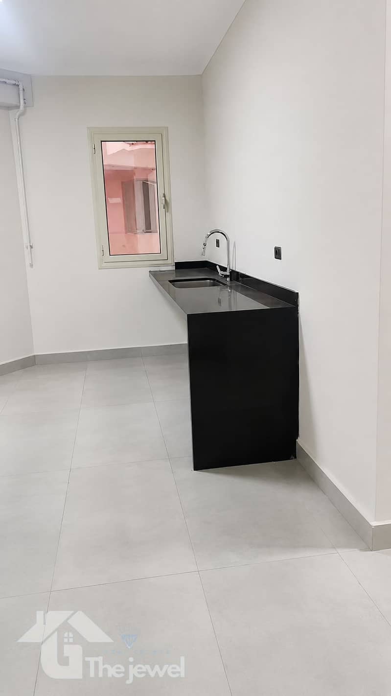 9 09-kitchen-clean. png