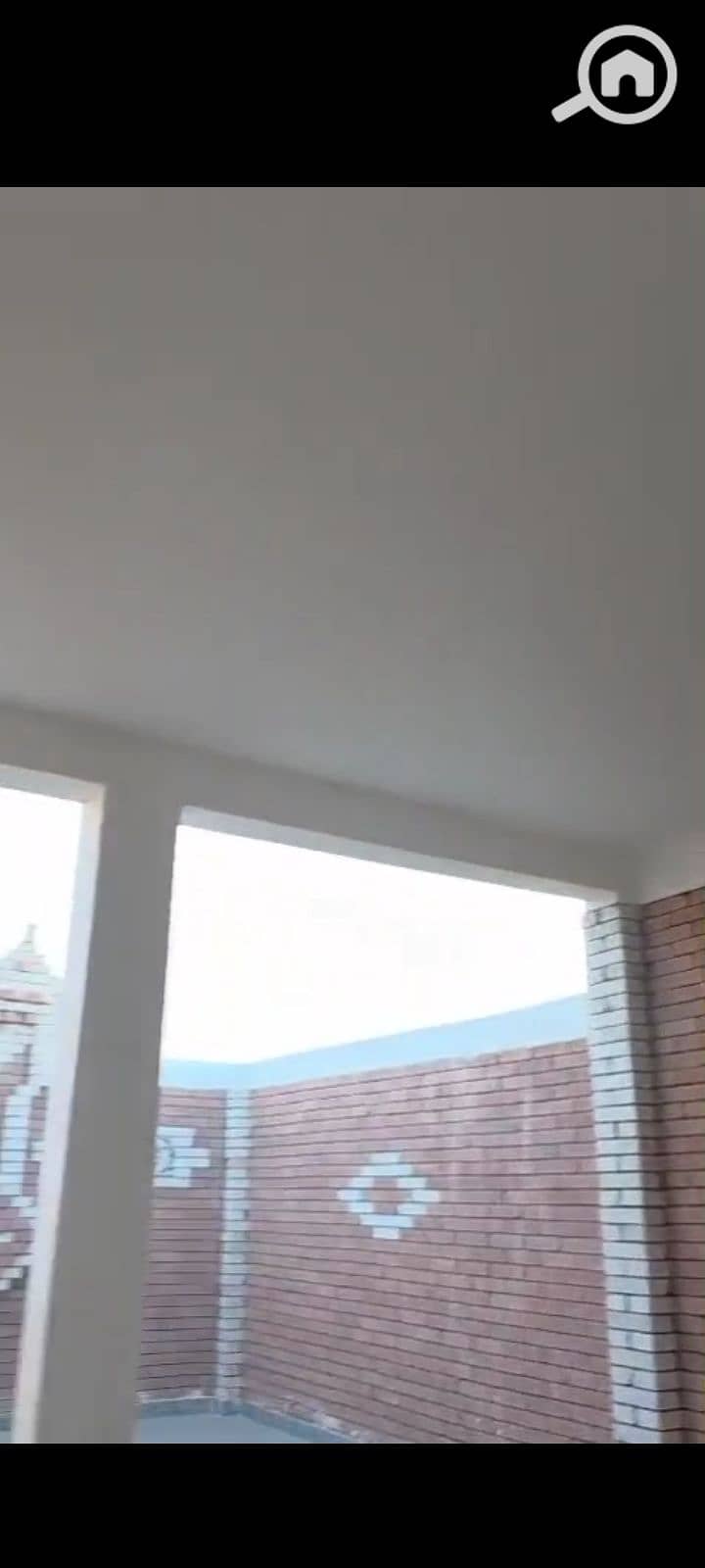 7 1000292233. png
