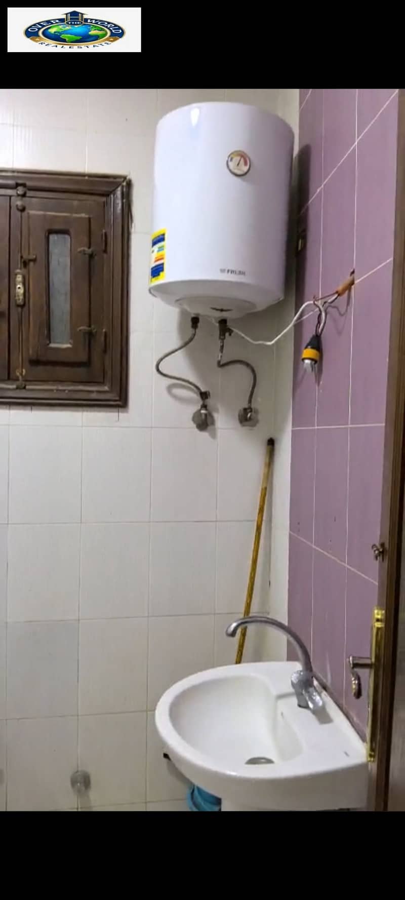 10 1000307402. jpg