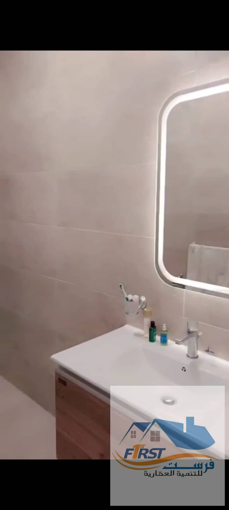 7 1000319281. jpg