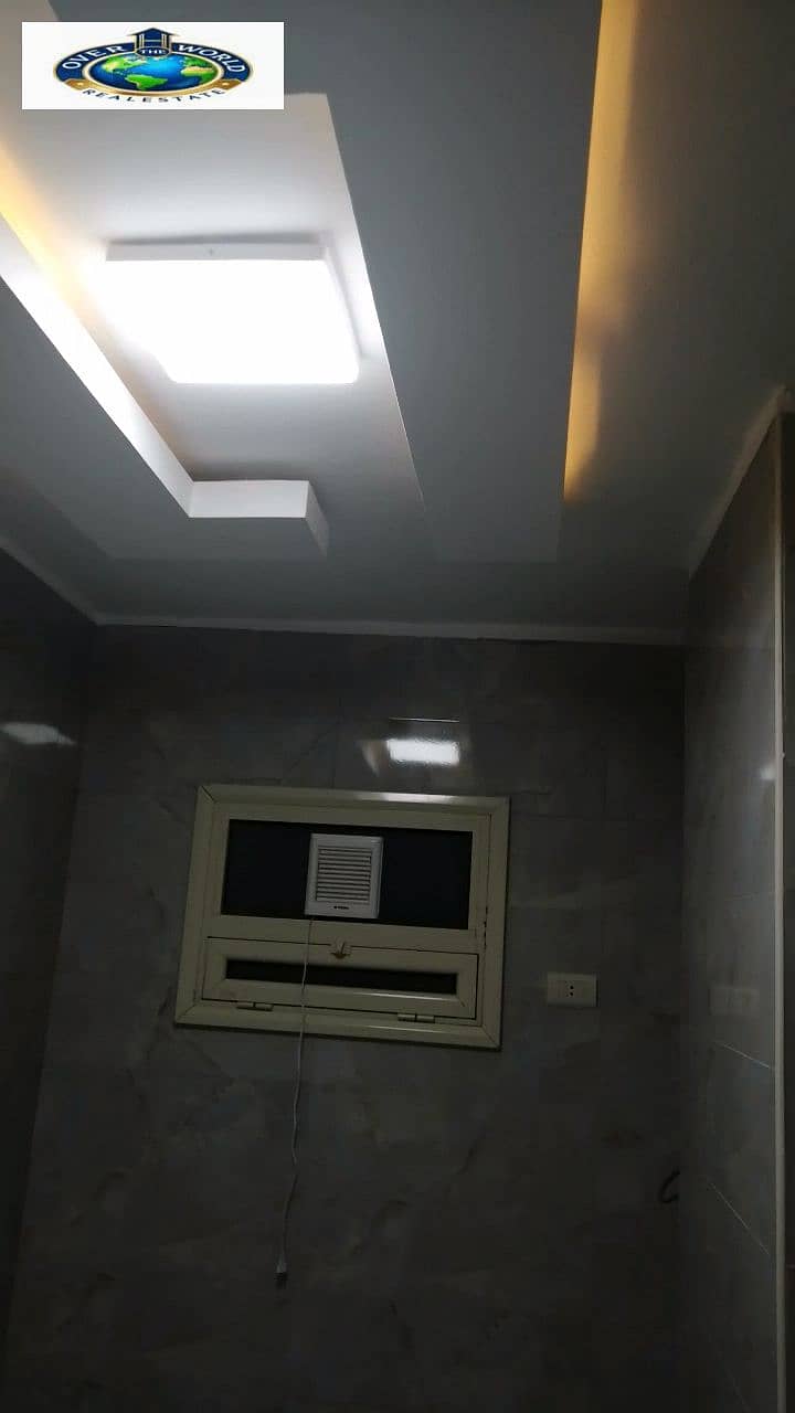4 1000262685. jpg
