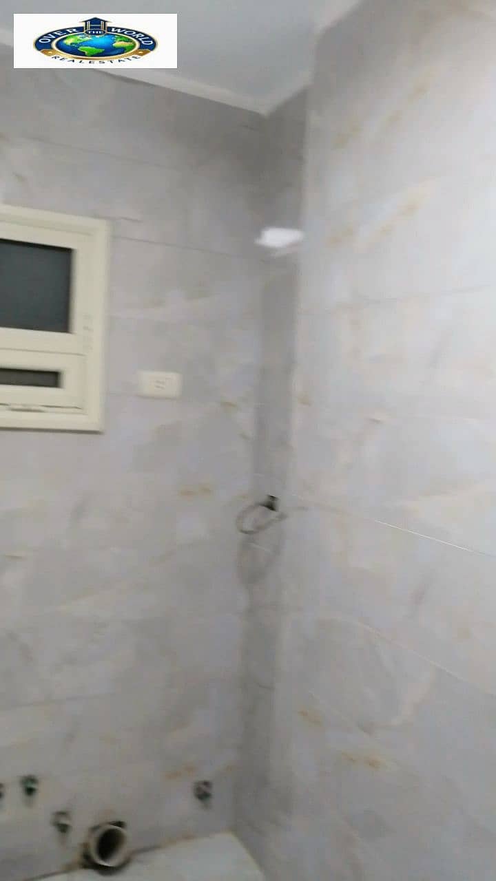 11 1000262693. jpg