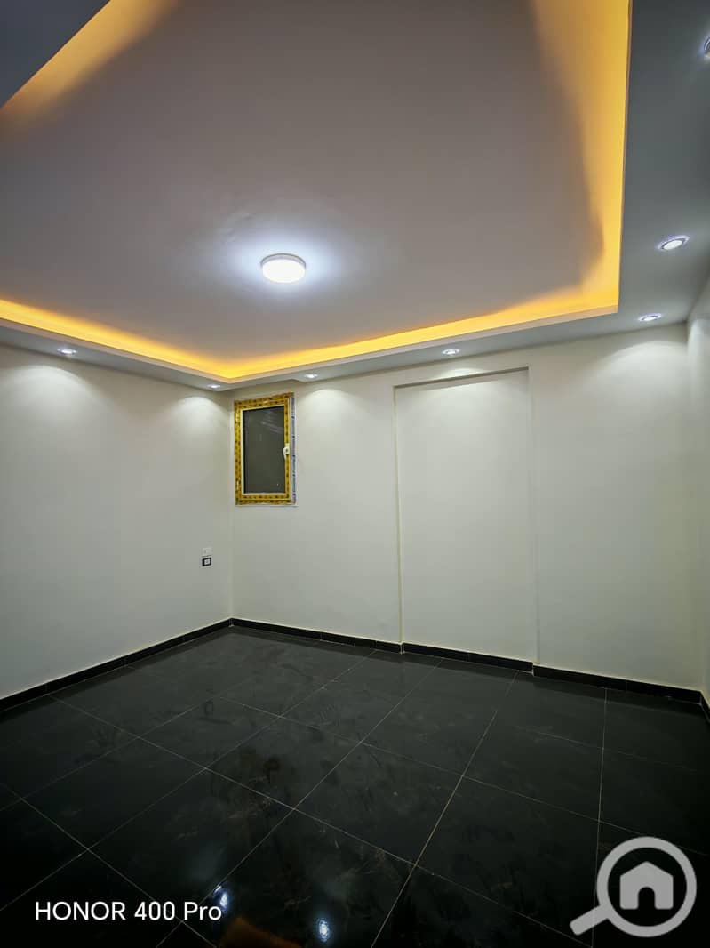 4 251032. jpg